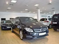 Gebraucht Mercedes B180 Urban 122 PS (89 kW) 2016 Schwarz Kleinwagen