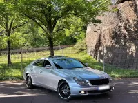 Gebraucht Mercedes CLS500 306 PS (225 kW) 2005 Silber Coupé