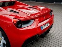Gebraucht Ferrari 488 669 PS (492 kW) 2019 Rot Cabrio