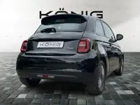Gebraucht Fiat 500e Icon 86 kW (118 PS) 2023 Schwarz Limousine