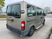 Second-hand Renault Trafic 101 CP (74 kW) 2010 Gri Monovolum