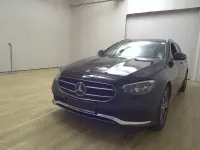 Gebraucht Mercedes E300 Avantgarde 320 PS (235 kW) 2021 Schwarz Kombi
