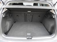 gebraucht VW Golf VIII 2.0 TSI ''Style'' Navigation, klappb. AHK, Bluetooth