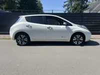 Gebraucht Nissan Leaf Tekna 80 kW (109 PS) 2013 Weiß Kleinwagen