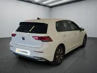 Gebraucht VW Golf VIII 116 PS (85 kW) 2024 Weiß Kleinwagen