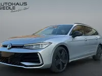 Gebraucht VW Passat R-line 193 PS (141 kW) 2026 Silbern Kombi