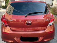 Gebraucht Hyundai i20 Edition 86 PS (63 kW) 2012 Rot Kleinwagen