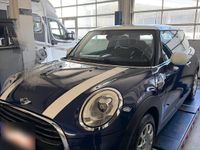 Gebraucht Mini Cooper 136 PS (100 kW) 2018 Blau Kleinwagen