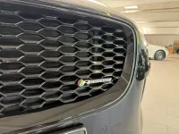 Gebraucht Jaguar E-Pace R-Dynamic 179 PS (131 kW) 2019 Schwarz SUV