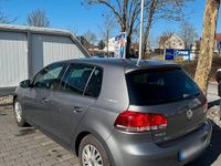 Gebraucht VW Golf VI 105 PS (77 kW) 2011 Grau Kleinwagen
