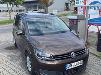 Gebraucht VW Touran Trendline 105 PS (77 kW) 2012 Braun Van / Kleinbus