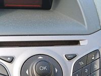 Gebraucht Ford Fiesta 96 PS (70 kW) 2009 Weiß Kleinwagen