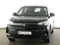 Neu VW Tiguan 150 PS (110 kW) 2026 Grenadillschwarz metallic SUV