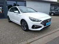 Gebraucht Hyundai i30 Trend 160 PS (117 kW) 2023 Weiß Limousine