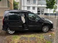 Gebraucht Peugeot TePee 120 PS (88 kW) 2015 Schwarz Kombi
