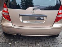 Gebraucht Mercedes A150 Classic 95 PS (69 kW) 2007 Gold Limousine