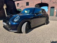 Gebraucht Mini Cooper SE Premium 135 kW (184 PS) 2023 Blau Kleinwagen