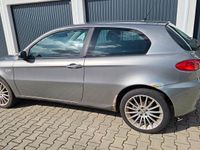 Gebraucht Alfa Romeo 147 Distinctive 150 PS (110 kW) 2007 Grau Kleinwagen
