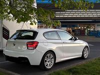 Gebraucht BMW 114 M Sport 102 PS (75 kW) 2013 Weiß Kleinwagen