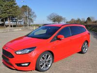 Gebraucht Ford Focus ST-Line 125 PS (91 kW) 2018 Rot Kombi