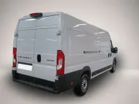 Gebraucht Peugeot Boxer 140 PS (102 kW) 2025 Weiß Van