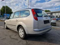 Gebraucht Ford Focus Fun X 101 PS (74 kW) 2005 Polarsilber metallic Kombi