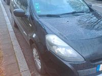 Gebraucht Renault Clio III 101 PS (74 kW) 2011 Schwarz Kleinwagen