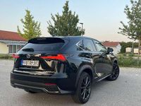 Gebraucht Lexus NX300h E-FOUR 155 PS (114 kW) 2018 Schwarz SUV