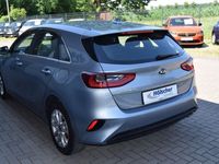 Gebraucht Kia Ceed 140 PS (102 kW) 2019 Silber Kleinwagen