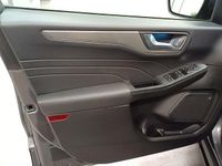 Gebraucht Ford Kuga Titanium 152 PS (111 kW) 2022 Grau SUV