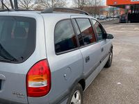 Gebraucht Opel Zafira 147 PS (108 kW) 2001 Silber Van / Kleinbus