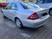 Gebraucht Mercedes C320 Elegance 218 PS (160 kW) 2001 Silber Limousine