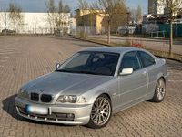 Gebraucht BMW 330 231 PS (169 kW) 2001 Silber Coupé