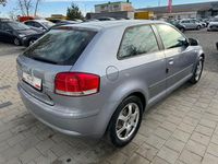Gebraucht Audi A3 Attraction 105 PS (77 kW) 2004 Silber Kleinwagen