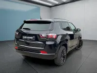 Second-hand Jeep Compass 241 CP (177 kW) 2023 Negru SUV