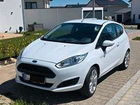 Używany Ford Fiesta 60 KM (44 kW) 2017 Biały Hatchback