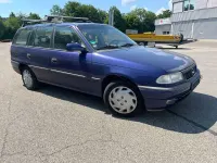 Gebraucht Opel Astra Cabriolet 75 PS (55 kW) 1997 Violett Cabrio