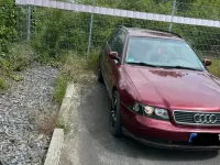 Gebraucht Audi A4 125 PS (91 kW) 1998 Rot Kombi