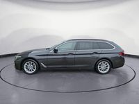 Gebraucht BMW 520 190 PS (139 kW) 2023 Grau Kombi