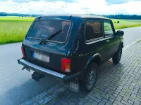 Gebraucht Lada niva 82 PS (60 kW) 2009 Grün SUV