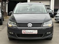 Gebraucht VW Sharan Comfortline 150 PS (110 kW) 2021 Grau Van / Kleinbus