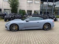 Gebraucht Maserati GranCabrio 549 PS (403 kW) 2024 Grau Cabrio