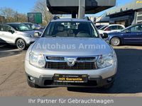 Gebraucht Dacia Duster Lauréate 107 PS (78 kW) 2012 Grau SUV