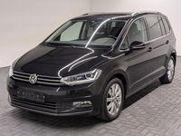 Gebraucht VW Touran Highline 150 PS (110 kW) 2016 Tiefschwarzmet. Van / Kleinbus