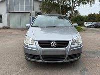Gebraucht VW Polo 60 PS (44 kW) 2008 Grau Kleinwagen