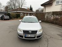 Gebraucht VW Passat 115 PS (84 kW) 2007 Orange Kombi