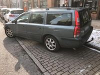 Używany Volvo V70 163 KM (119 kW) 2001 Niebieski Kombi