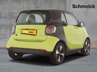 gebraucht Smart ForTwo Electric Drive fortwo EQ EXCLUSIVE+22KW+GJR+KAMERA+LED+PANO+SHZ