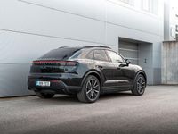 Gebraucht Porsche Macan 4 Electric 300 kW (408 PS) 2025 Schwarz SUV