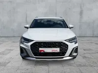 Gebraucht Audi A3 204 PS (150 kW) 2025 Gletscherweiß metallic Limousine